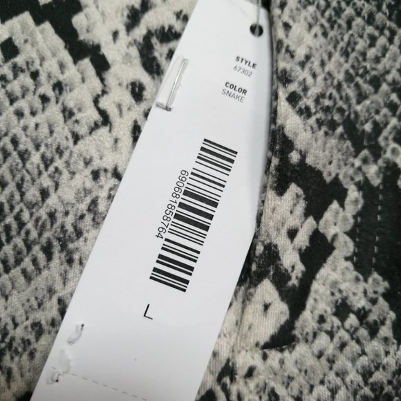 BNWT Sunset + Spring Women's Stretch Pants Snake Size Large - Picture 4 of 9